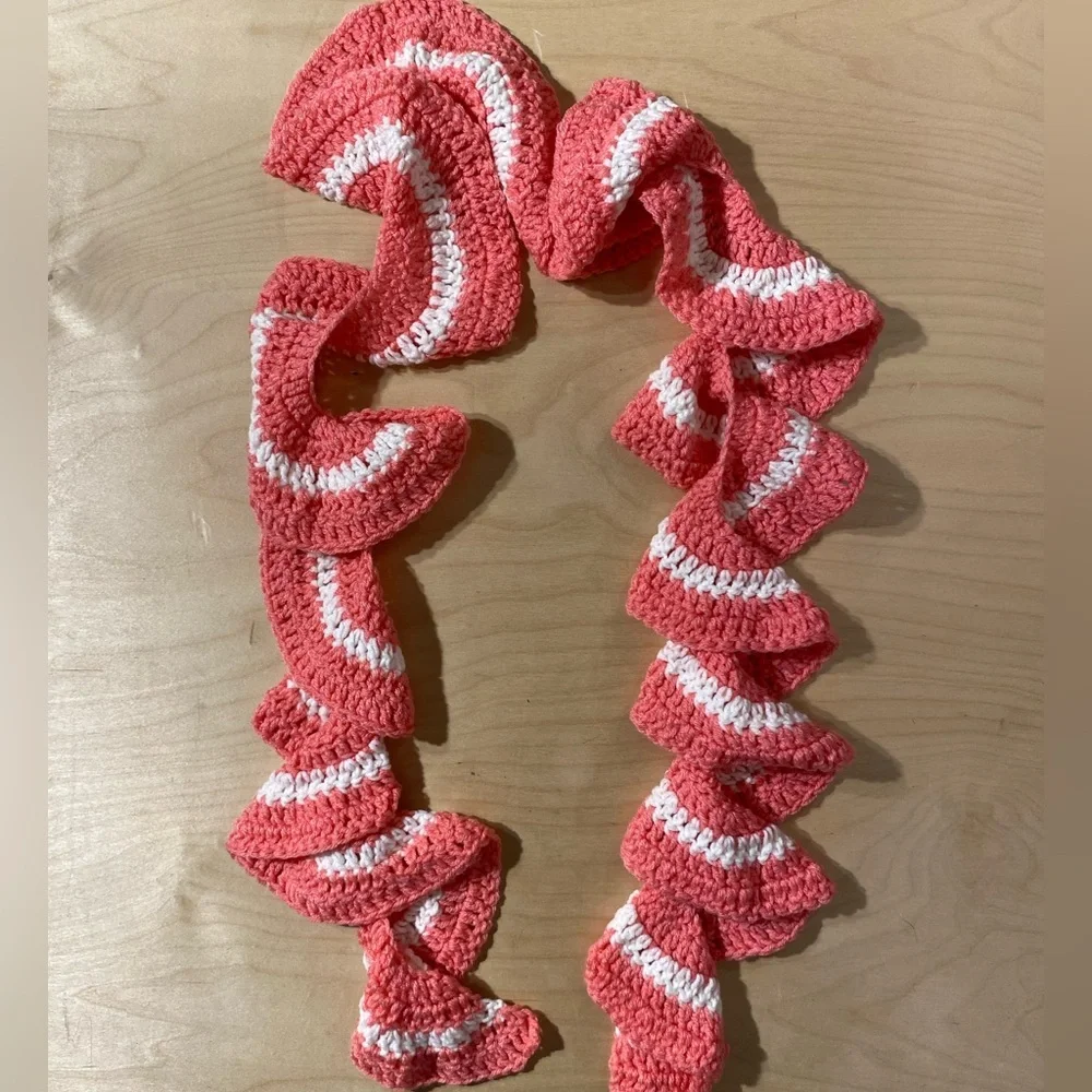 Pink and White Ruffled Crochet Scarf (EY)